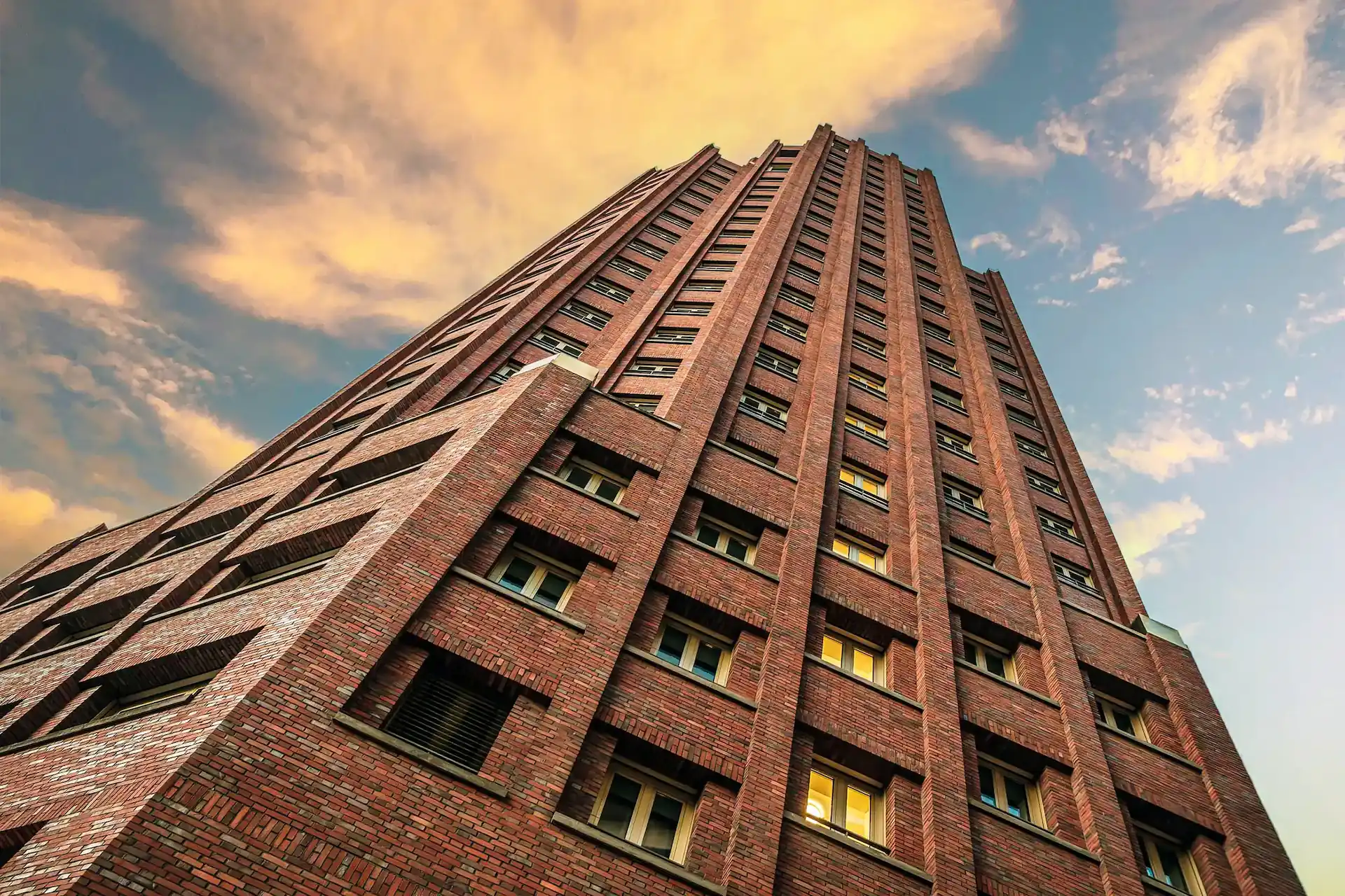 Main Plaza Suite Tower Frankfurt – Außenansicht am Main